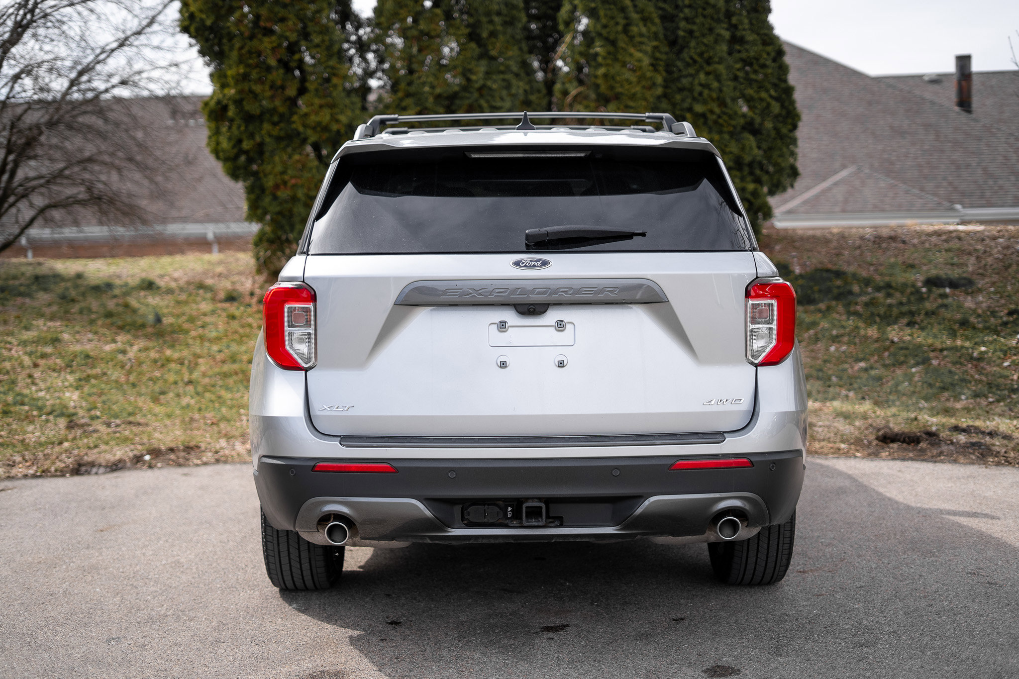 Used 2023 Ford Explorer XLT w/ Equipment Group 202A image 6