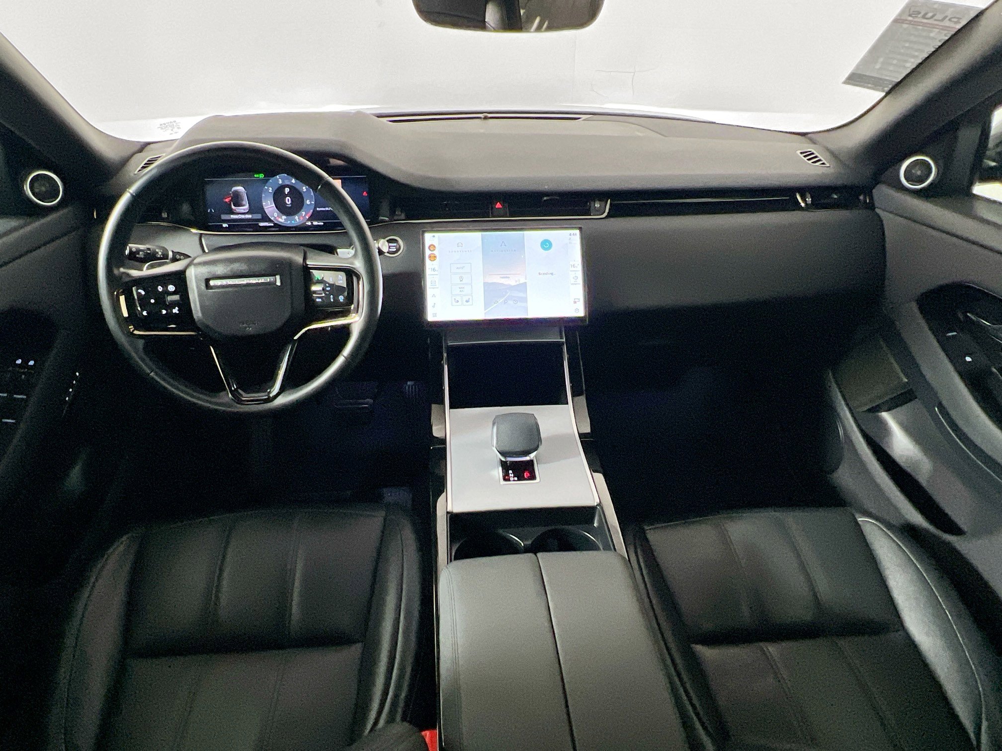 Used 2024 Land Rover Range Rover Evoque S image 29