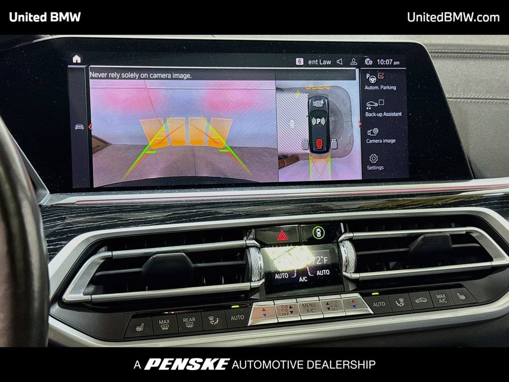 Used 2021 BMW X7 xDrive40i w/ M Sport Package AWD/4WD image 16