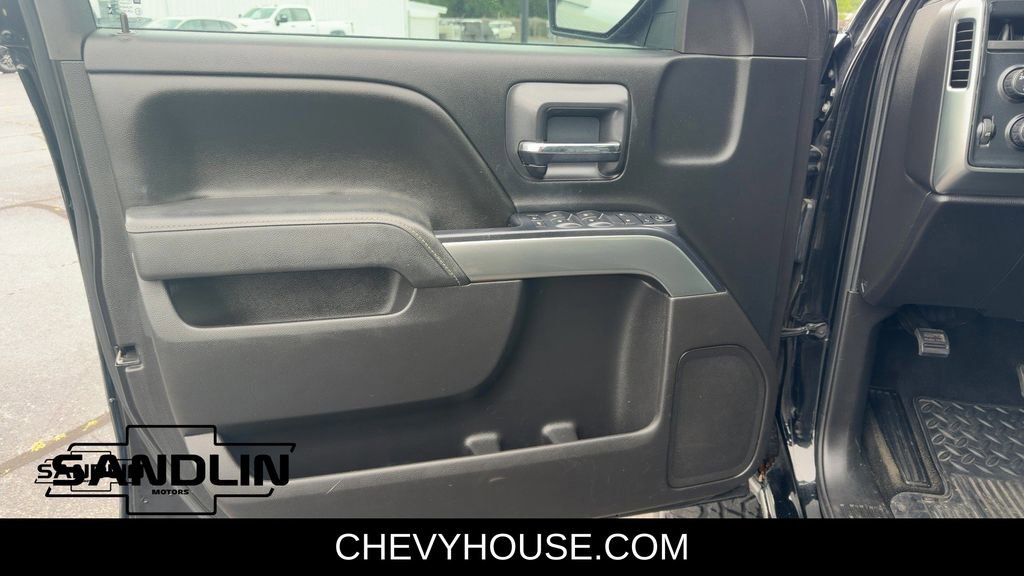 Used 2016 Chevrolet Silverado 2500 LT AWD/4WD image 22
