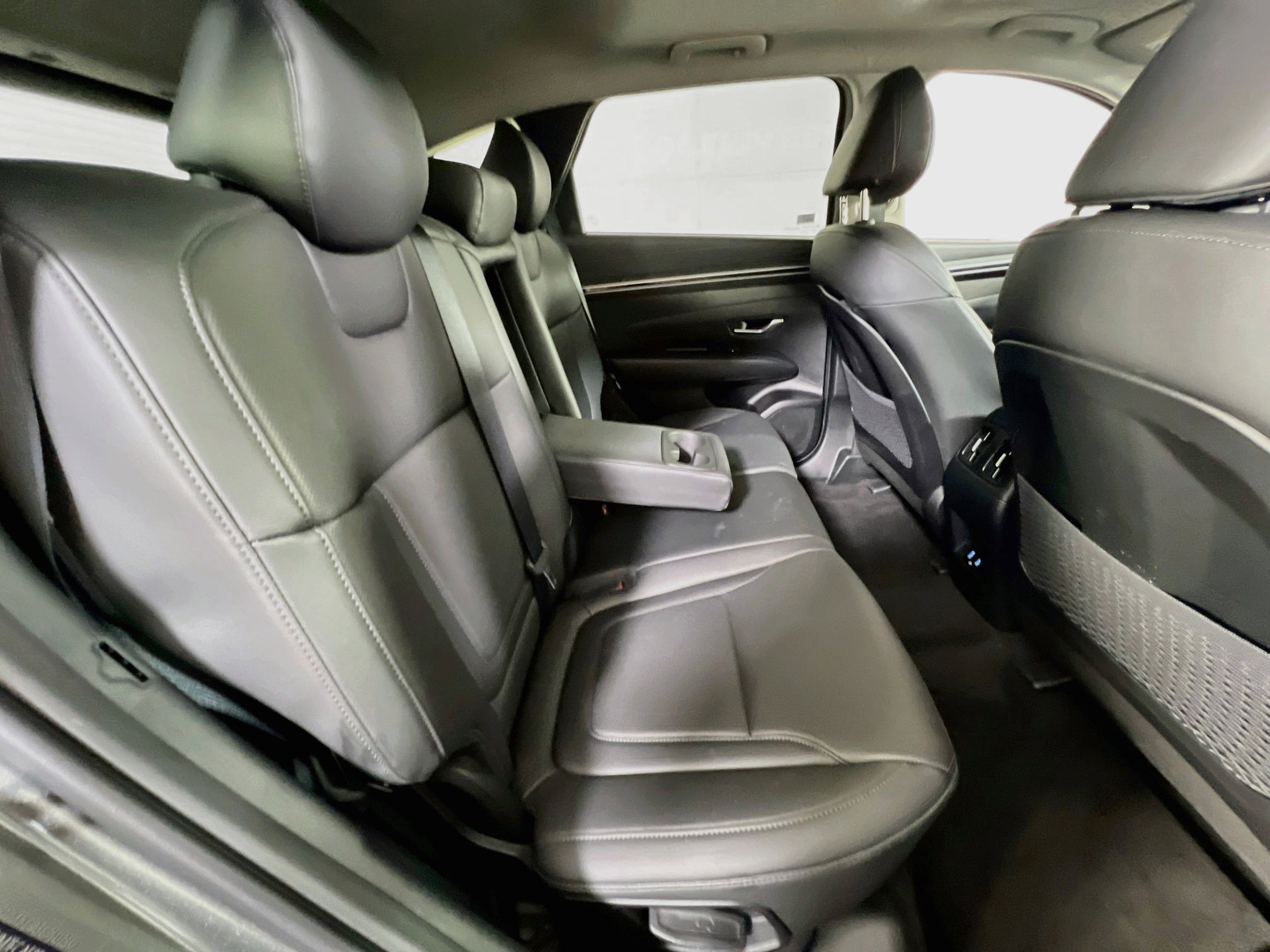 Used 2023 Hyundai Tucson SEL w/ Convenience Package AWD/4WD image 26