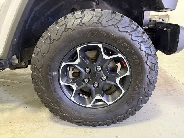 Used 2020 Jeep Gladiator Overland AWD/4WD image 28