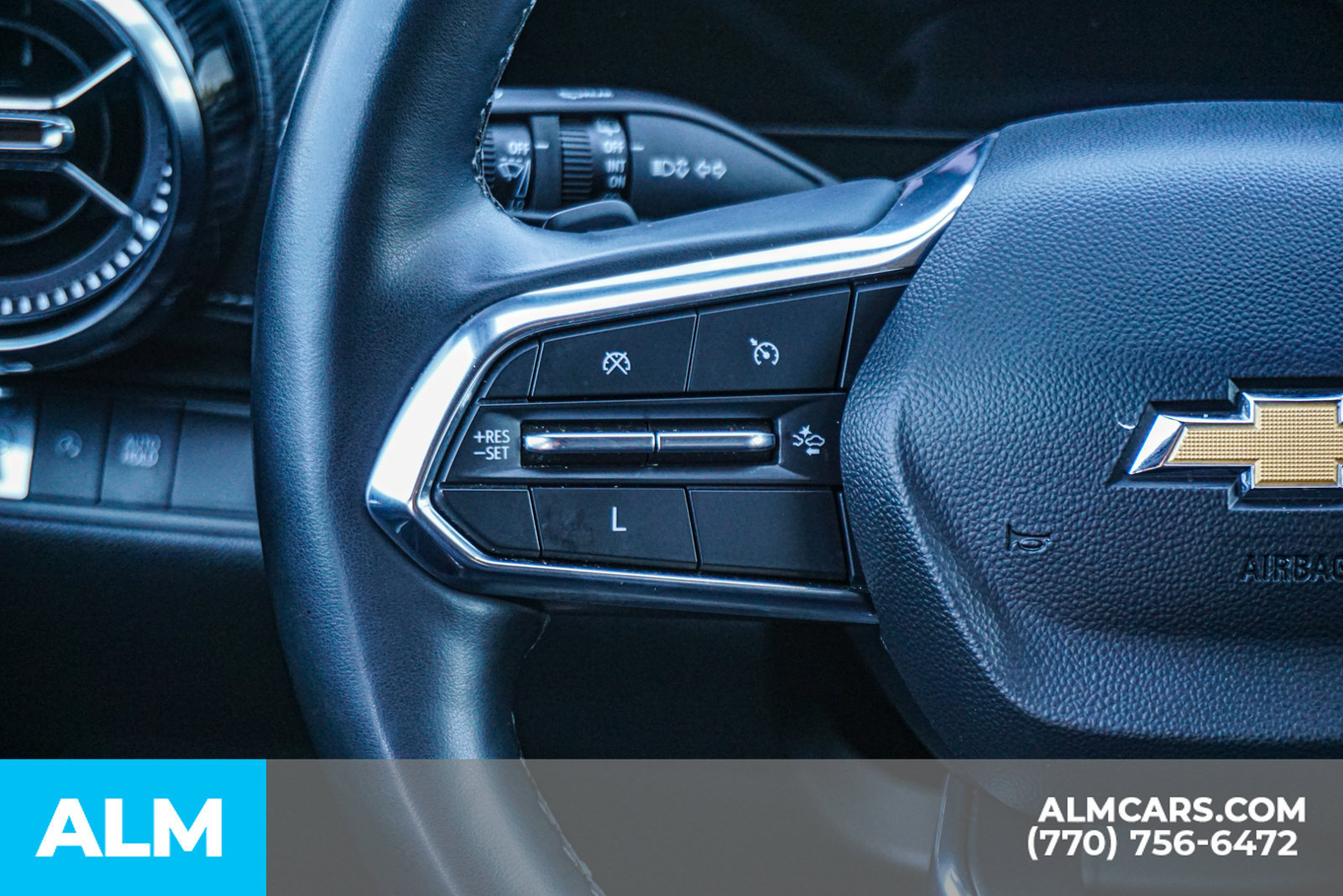 Used 2025 Chevrolet Equinox LT w/ Convenience Package II FWD image 29