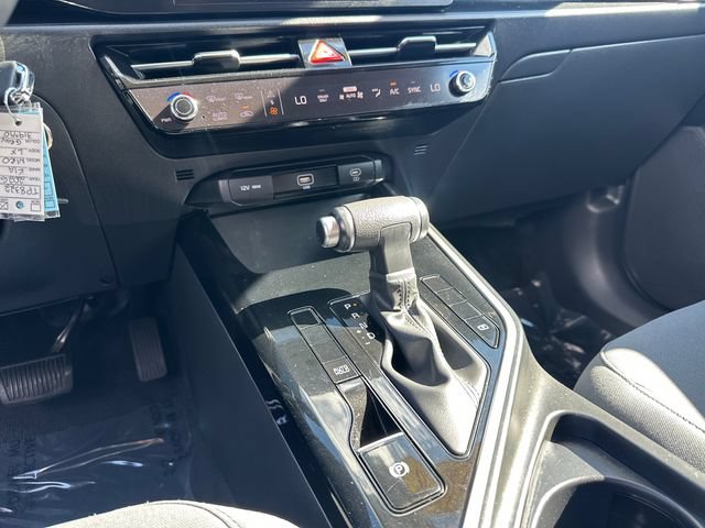 Used 2026 Kia Niro LX FWD image 24