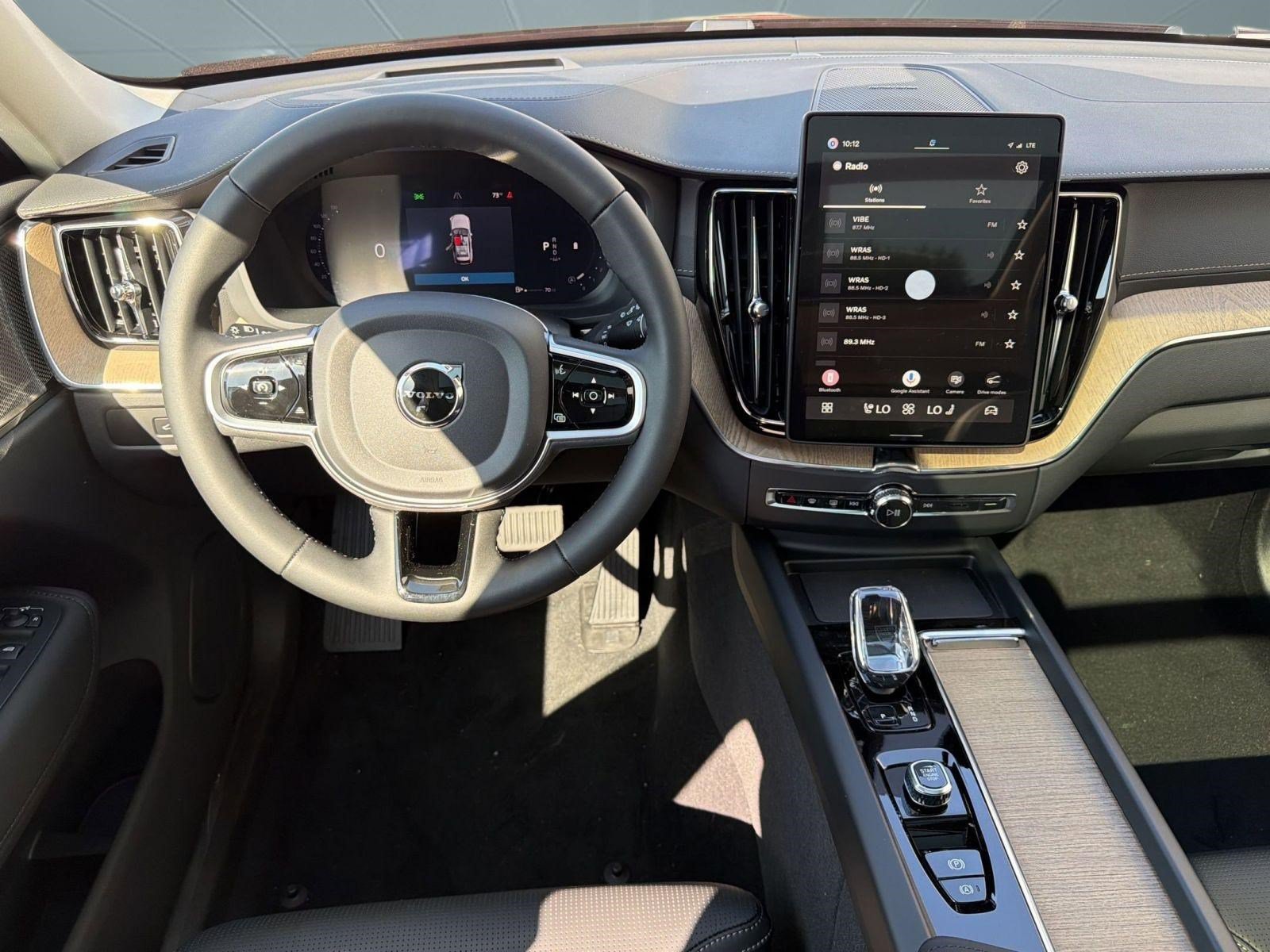 New 2026 Volvo XC60 B5 Ultra w/ Climate Package AWD/4WD image 27