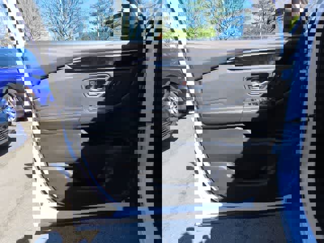 Certified 2025 Honda Pilot EX-L image 16