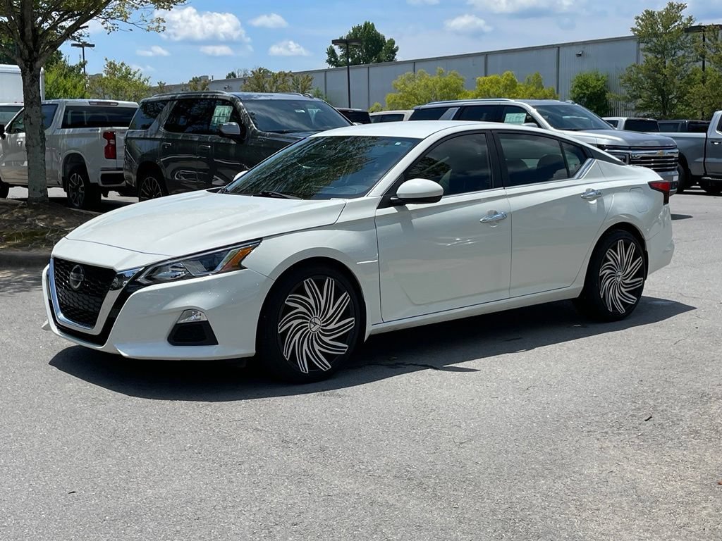 Used 2020 Nissan Altima 2.5 S FWD image 3