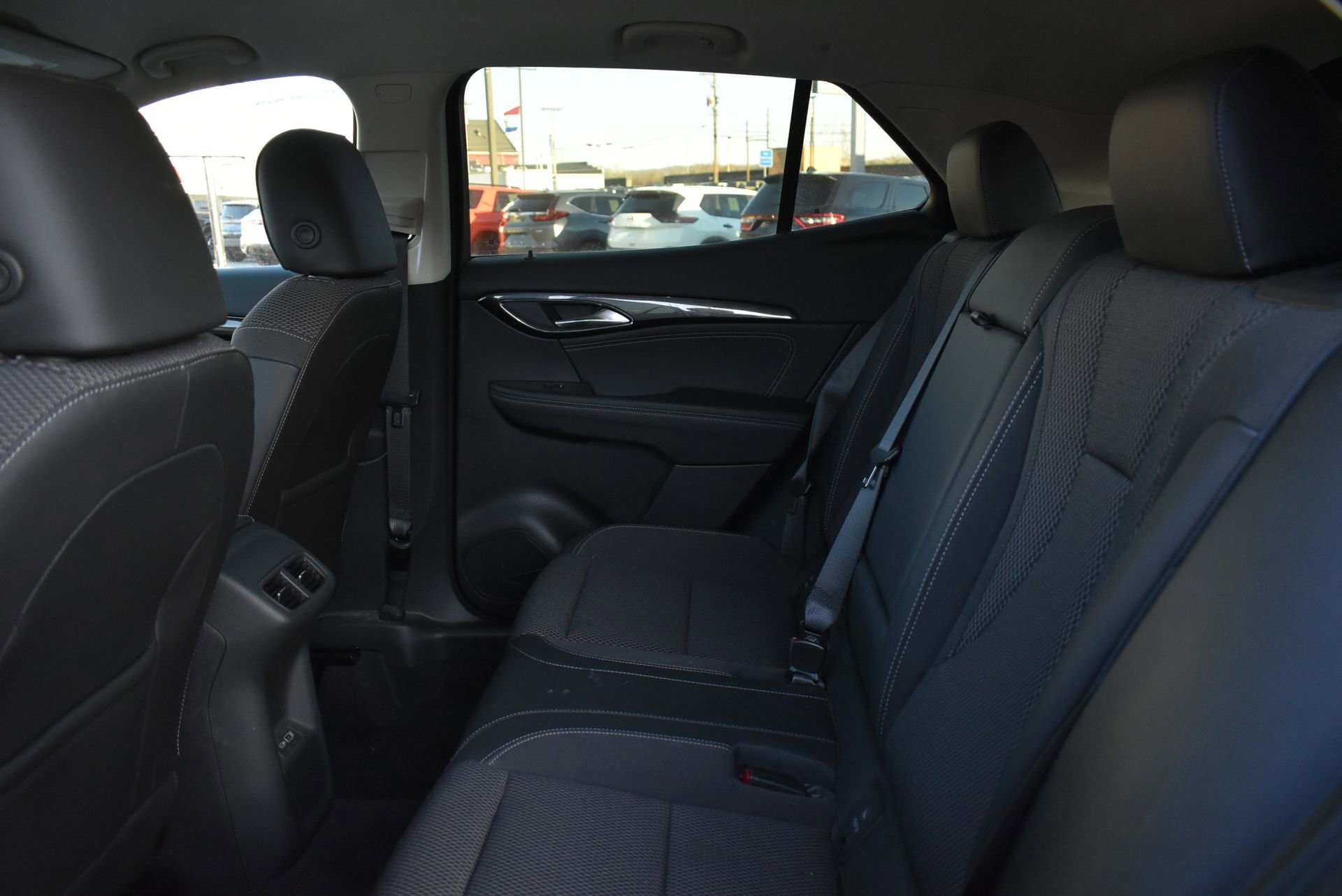 Used 2023 Buick Envision Preferred image 13