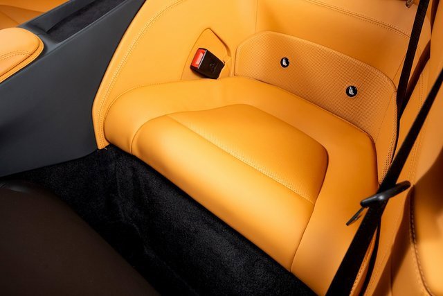 Used 2019 Ferrari Portofino image 27