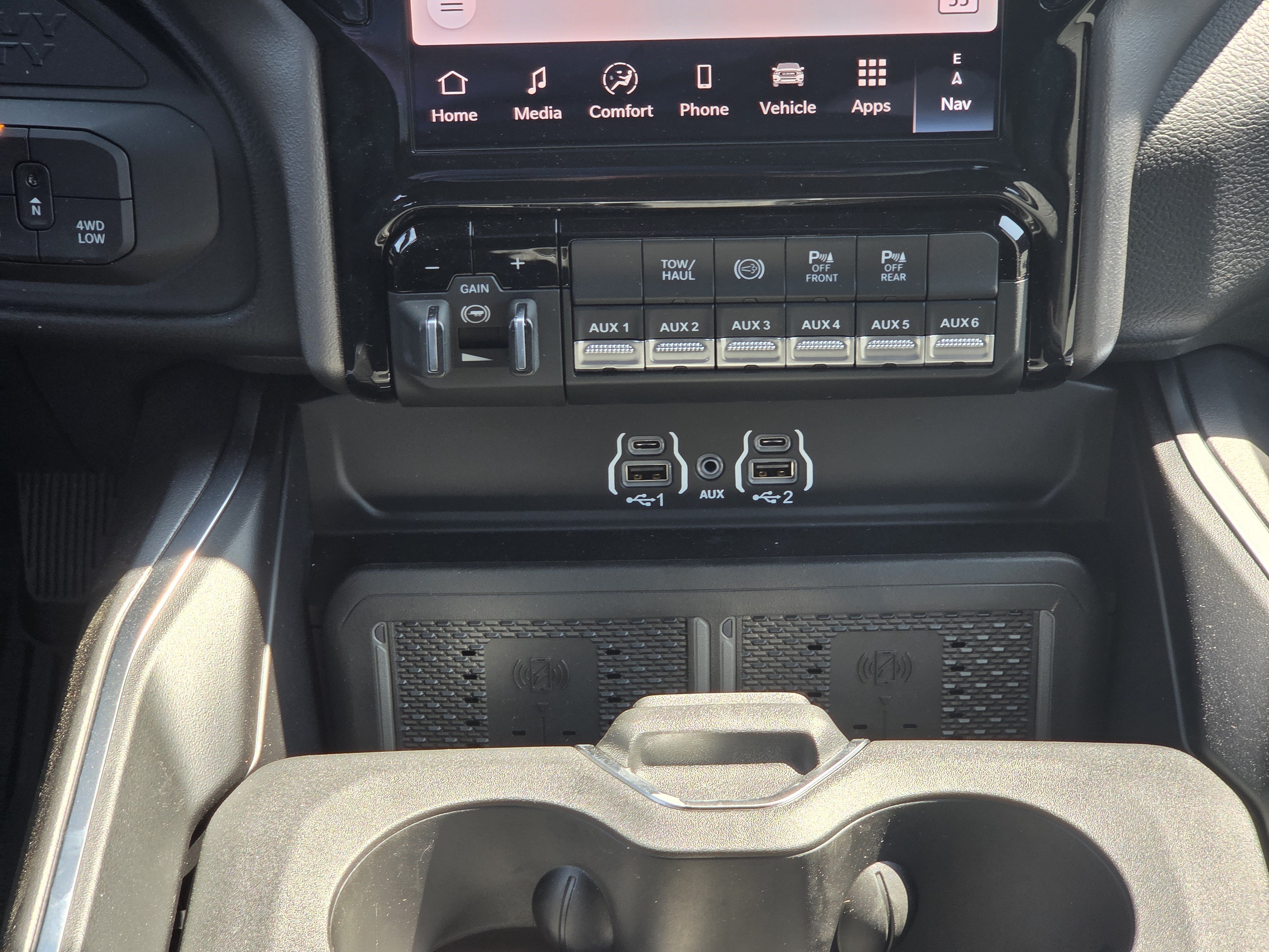 New 2026 RAM 3500 Lone Star AWD/4WD image 11