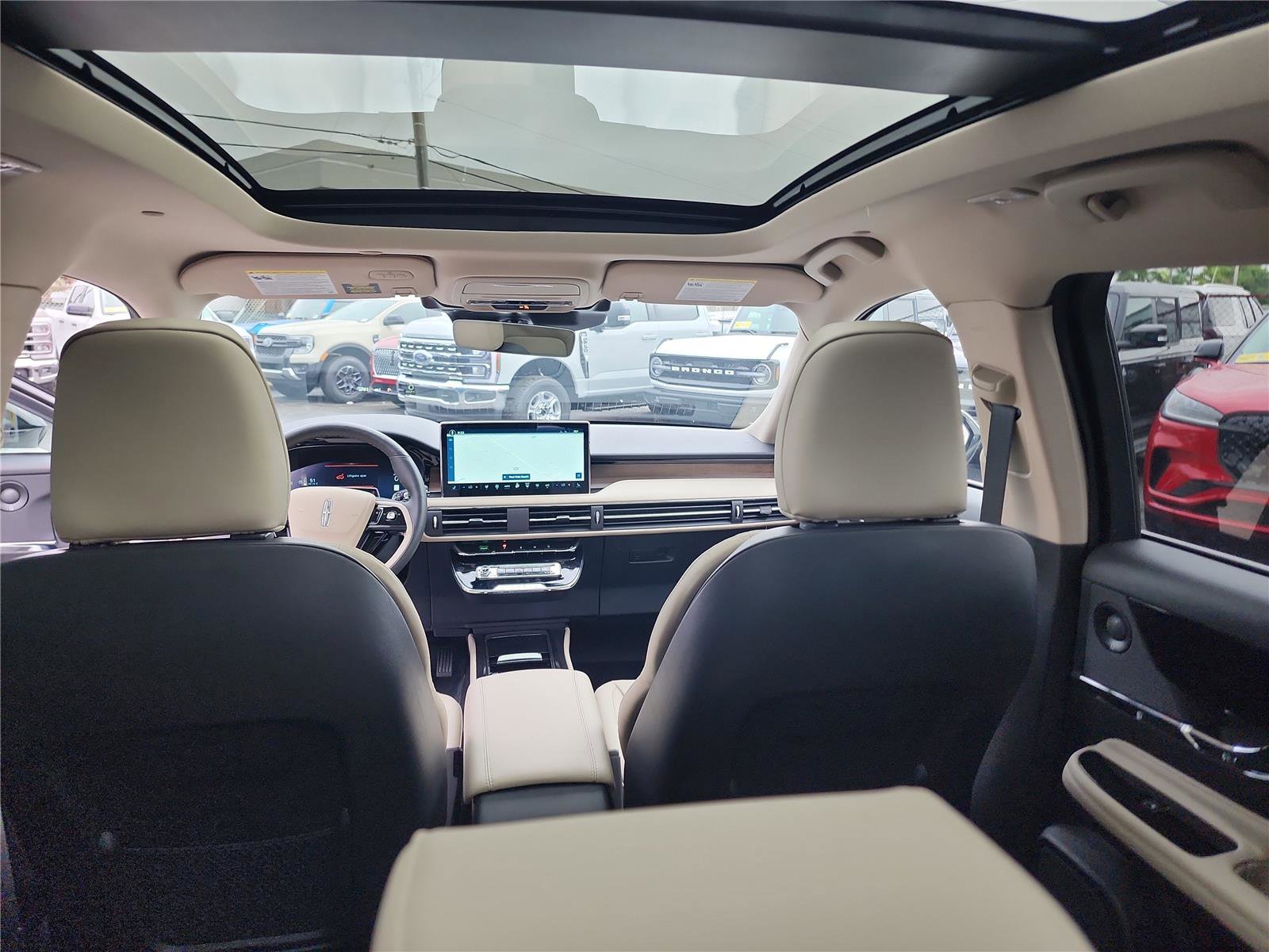 New 2026 Lincoln Corsair Reserve image 20