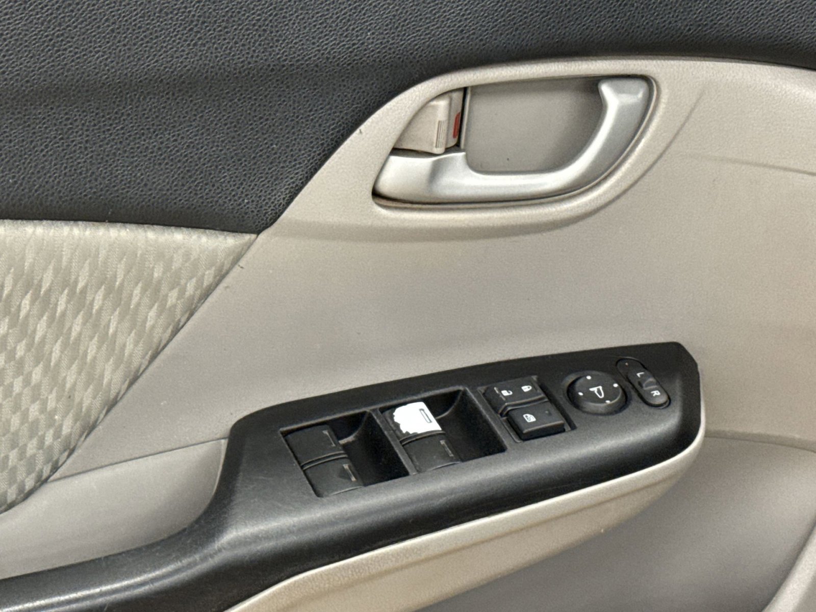 Used 2015 Honda Civic LX image 16