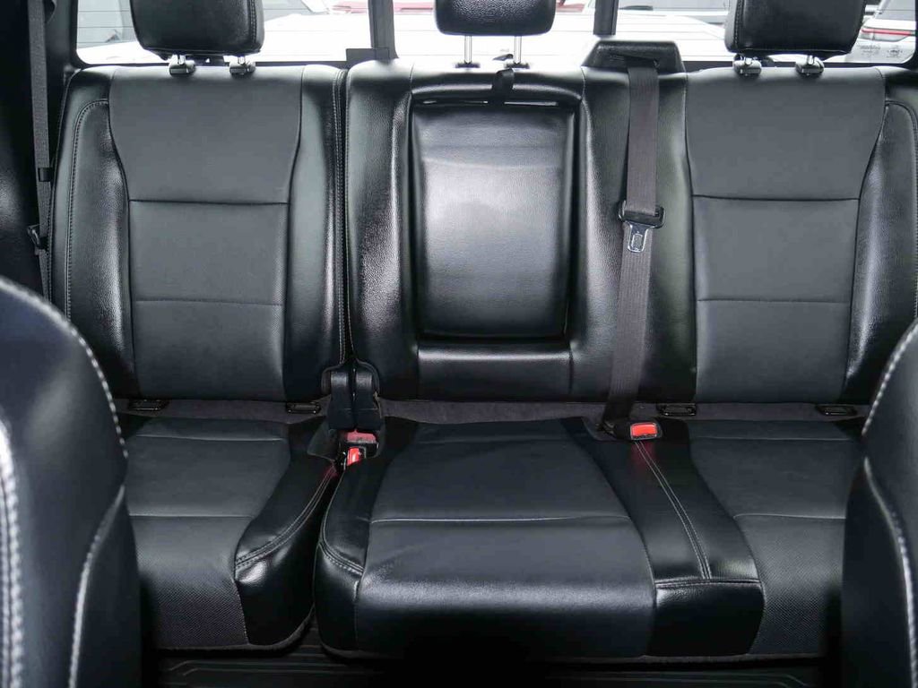 Used 2015 Ford F150 Lariat w/ Equipment Group 502A Luxury image 41