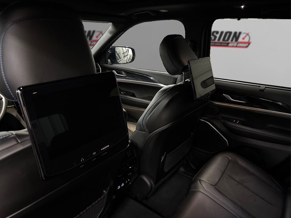 Used 2024 Jeep Grand Cherokee Trailhawk w/ Advanced Protech Group II image 25