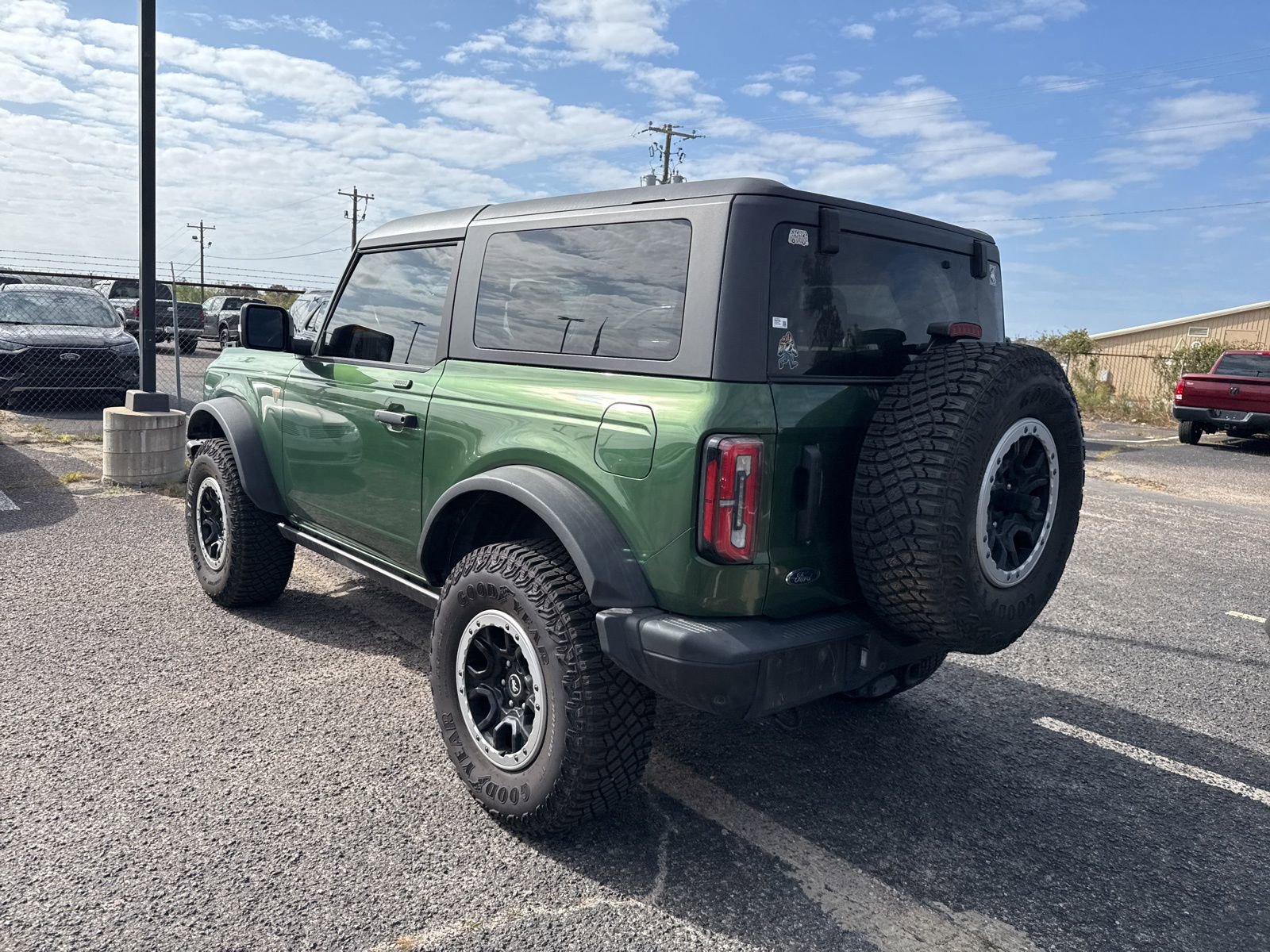 Used 2022 Ford Bronco Badlands image 5