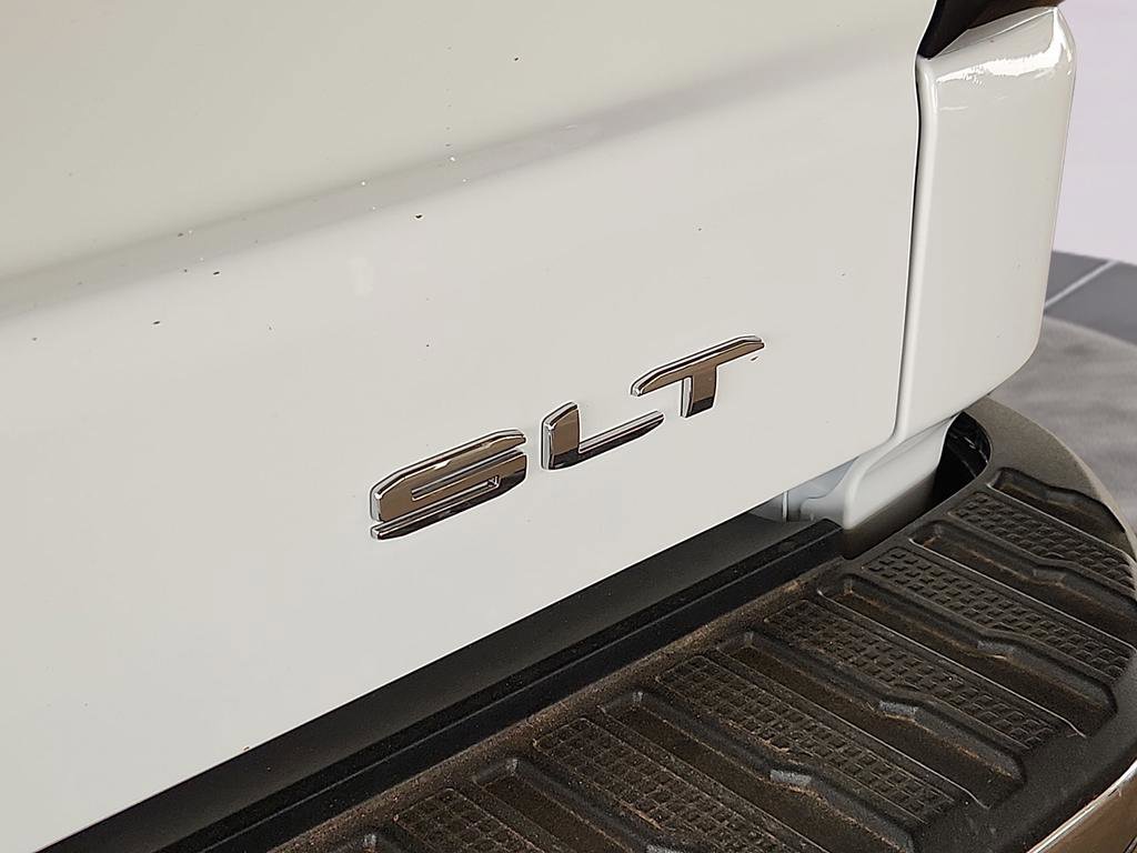 New 2026 GMC Sierra 1500 SLT AWD/4WD image 24