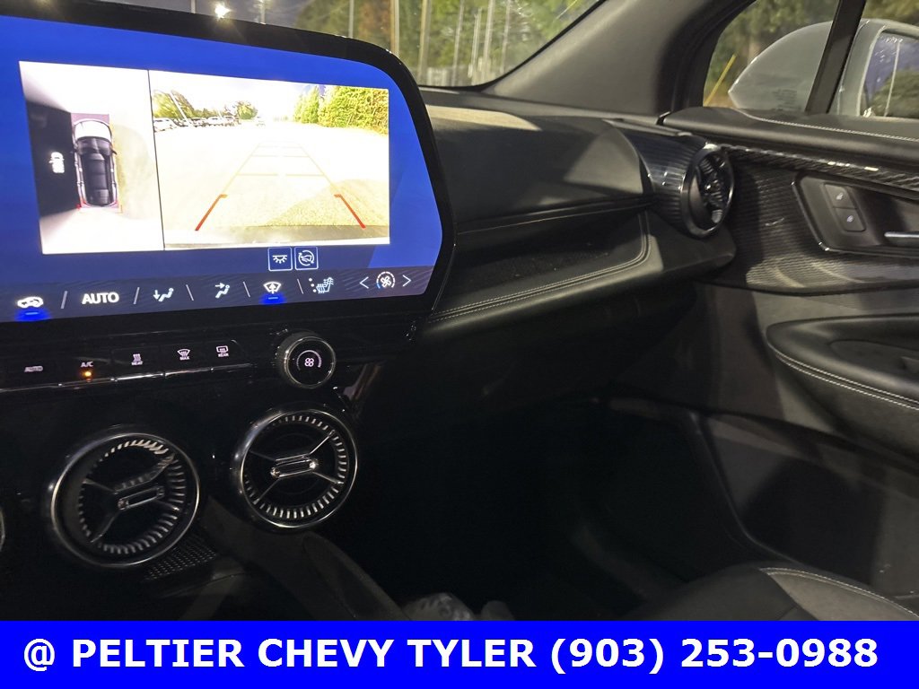 Used 2024 Chevrolet Blazer EV LT image 17