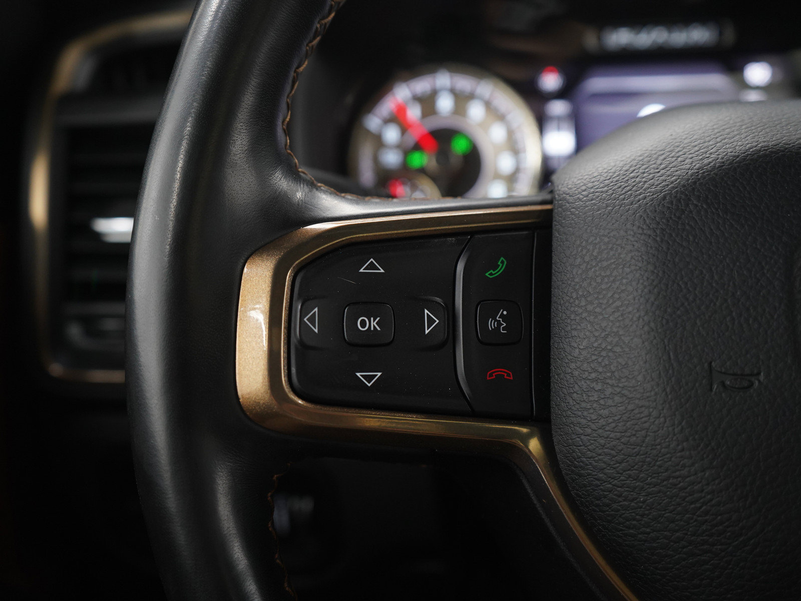 Used 2022 RAM 1500 Limited AWD/4WD image 23