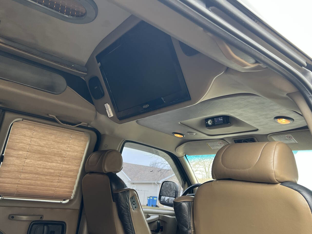 Used 2014 GMC Savana 1500 image 19