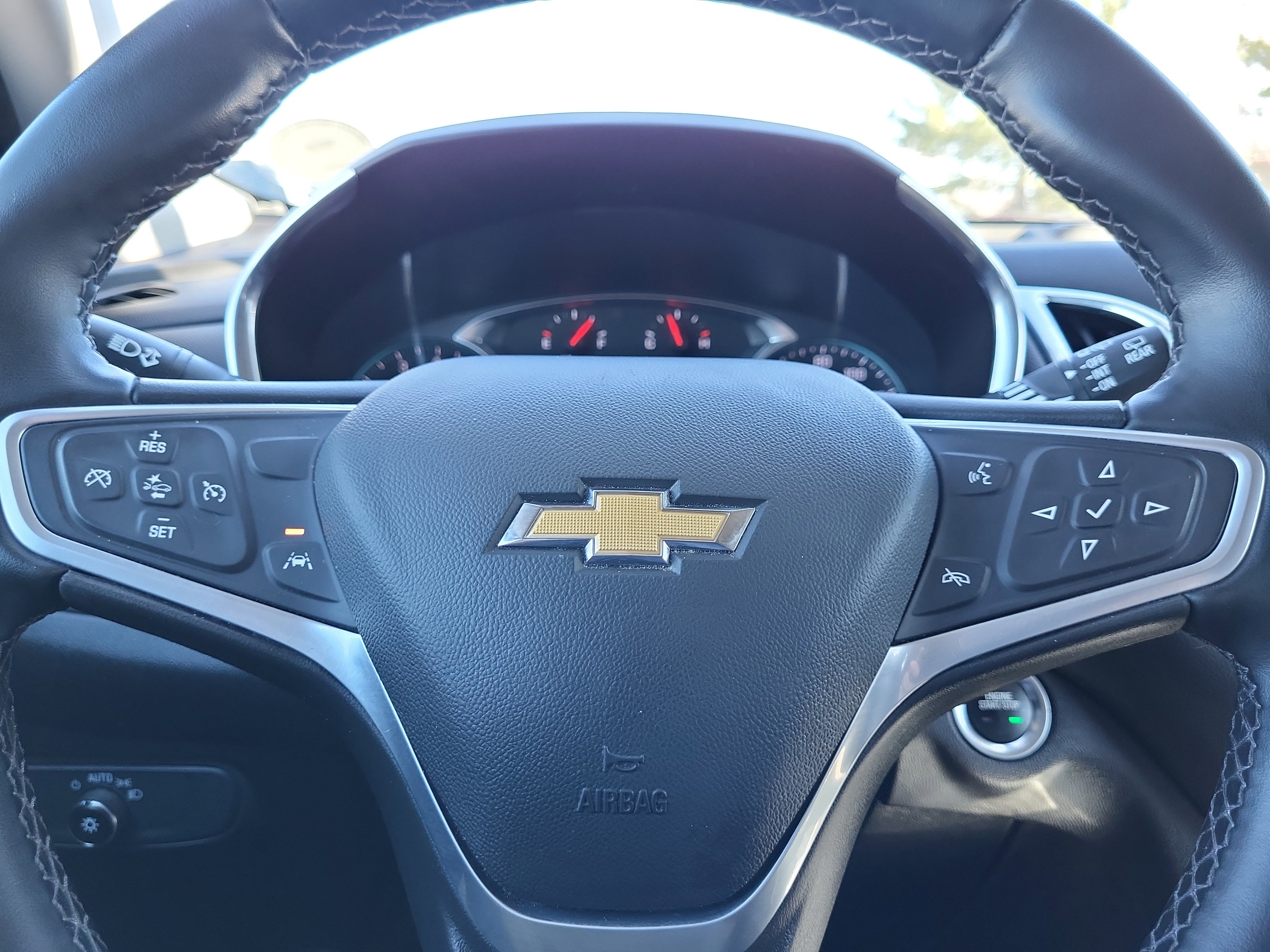 Used 2023 Chevrolet Equinox LT image 8