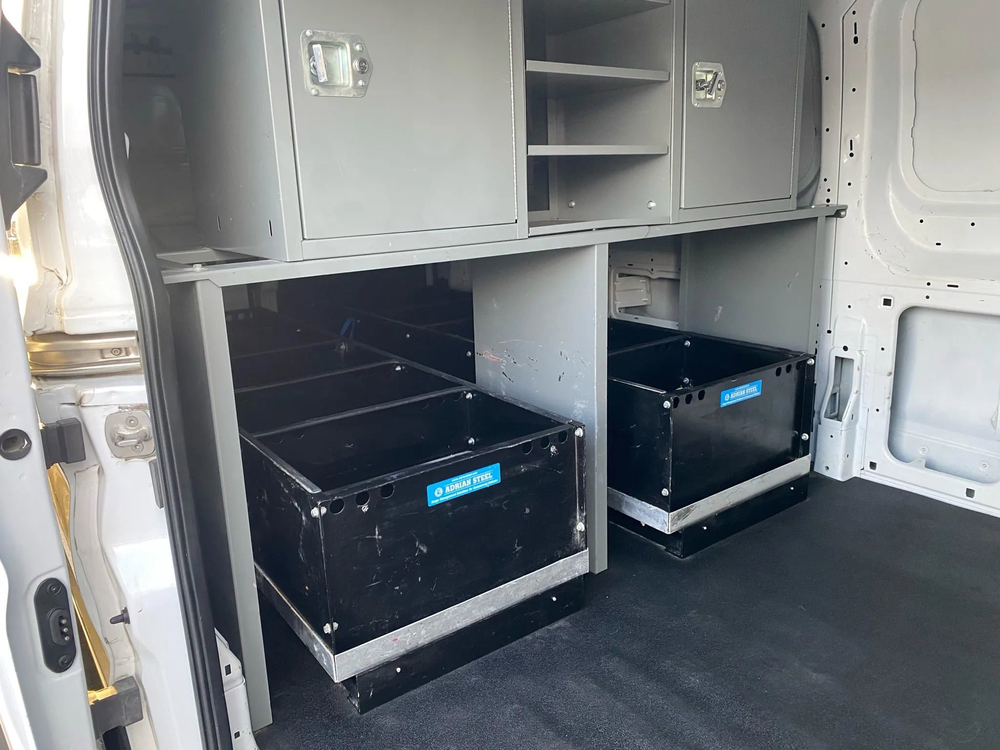 Used 2020 Ford Transit 350 Low Roof w/ Upfitter Package image 27