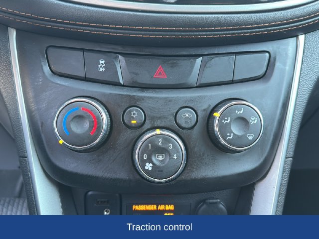 Certified 2020 Chevrolet Trax LT w/ LT Convenience Package FWD image 14
