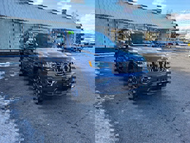 Used 2021 Jeep Grand Cherokee Limited image 5