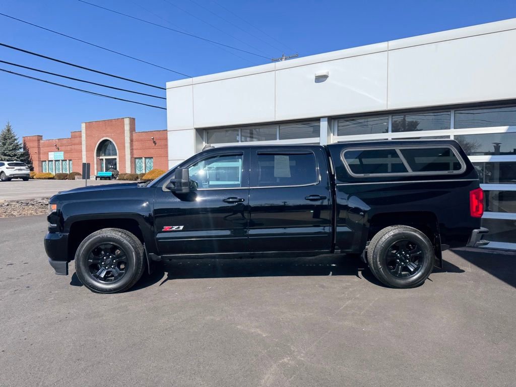 Used 2017 Chevrolet Silverado 1500 LTZ Z71 w/ Midnight Edition image 2