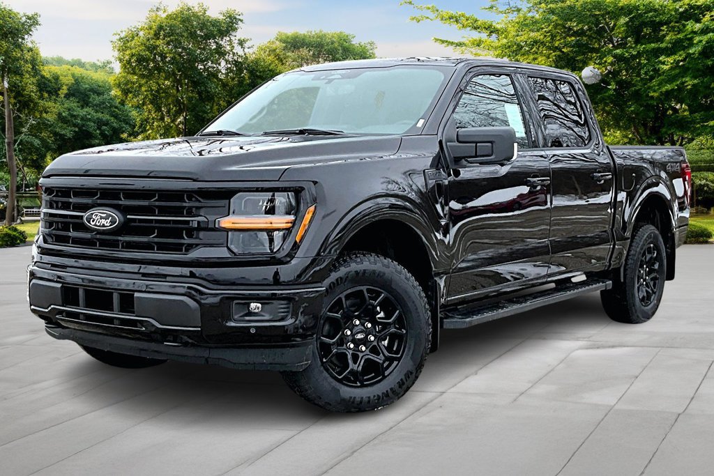 New 2026 Ford F150 XLT w/ Equipment Group 302A MID AWD/4WD image 2