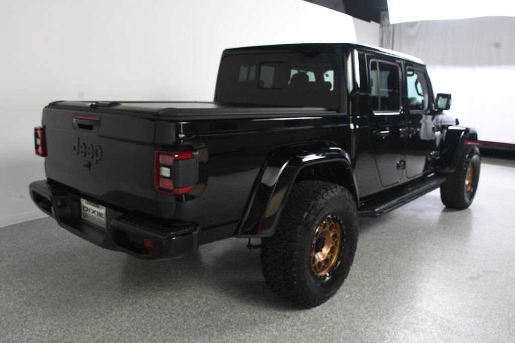 Used 2022 Jeep Gladiator Overland AWD/4WD image 9