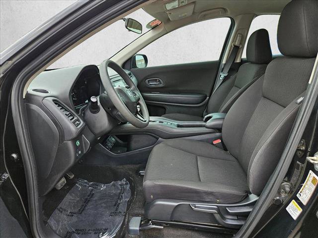 Used 2016 Honda HR-V LX image 14