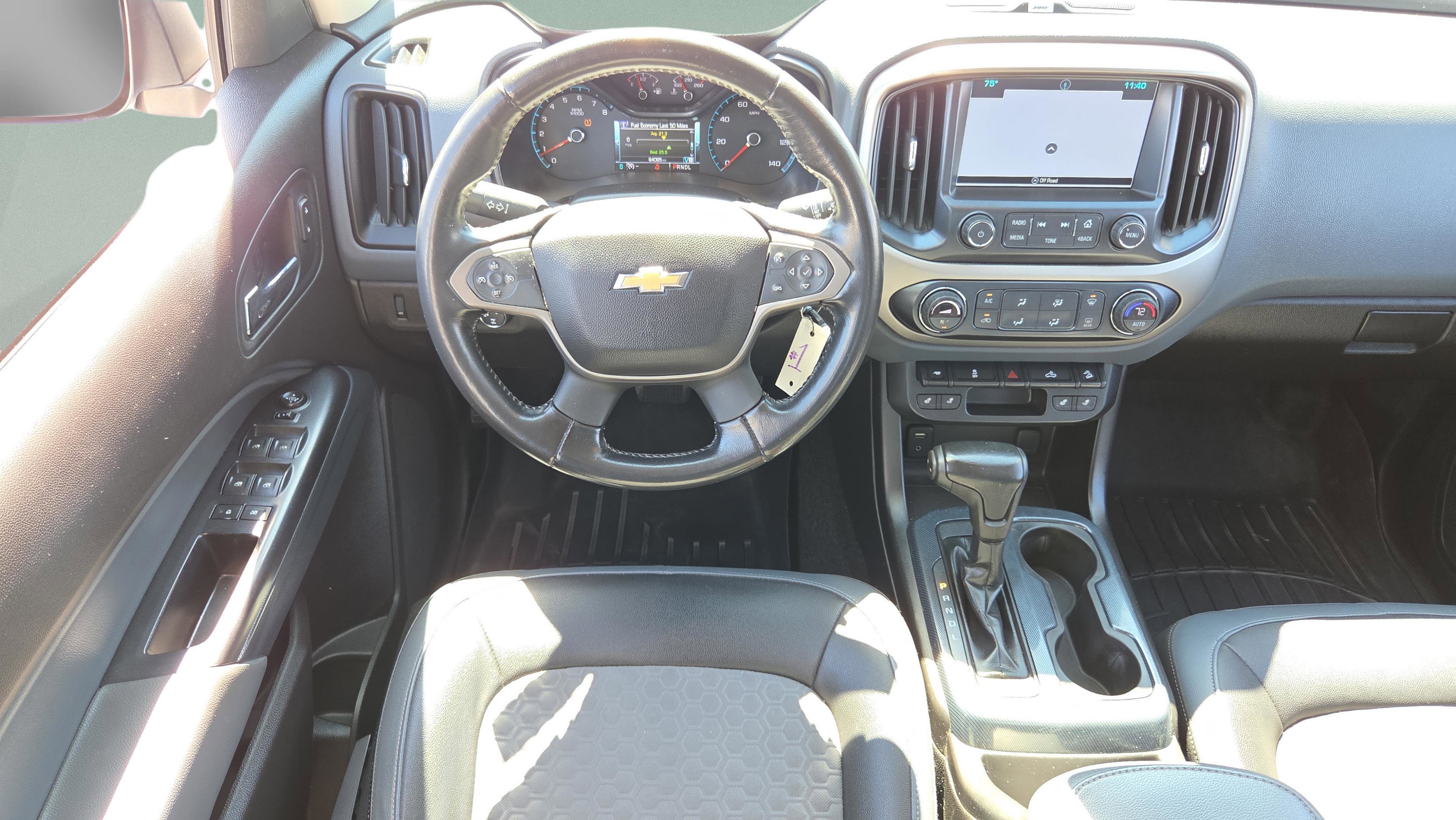 Used 2017 Chevrolet Colorado Z71 image 13