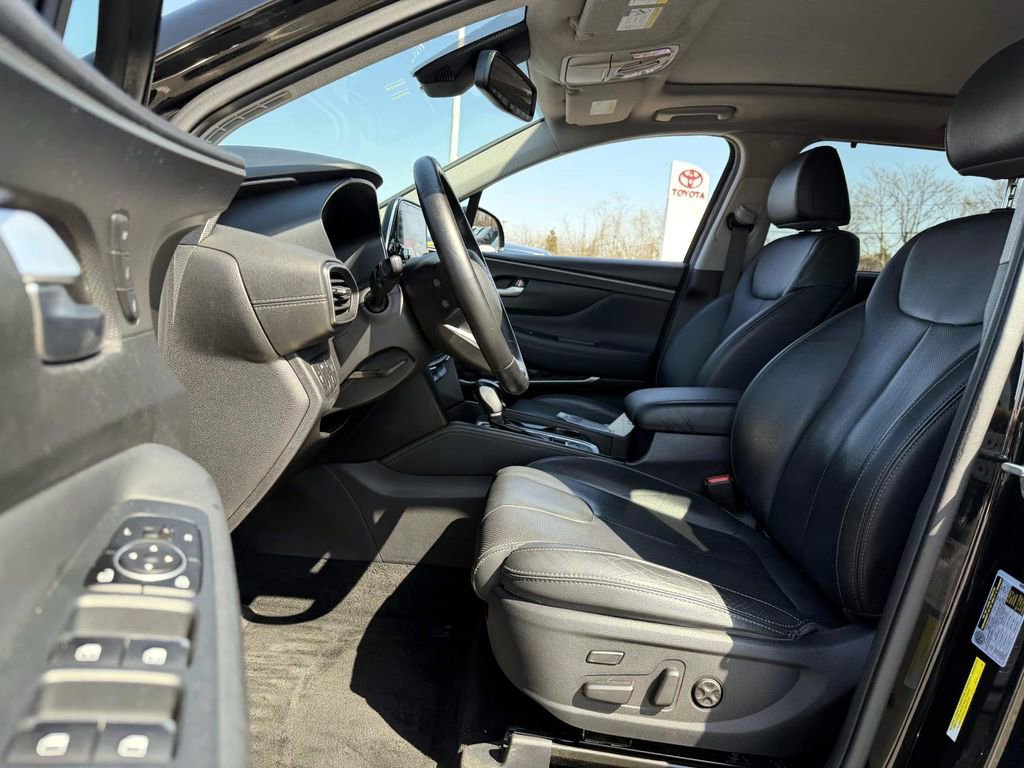 Used 2020 Hyundai Santa Fe Limited image 9