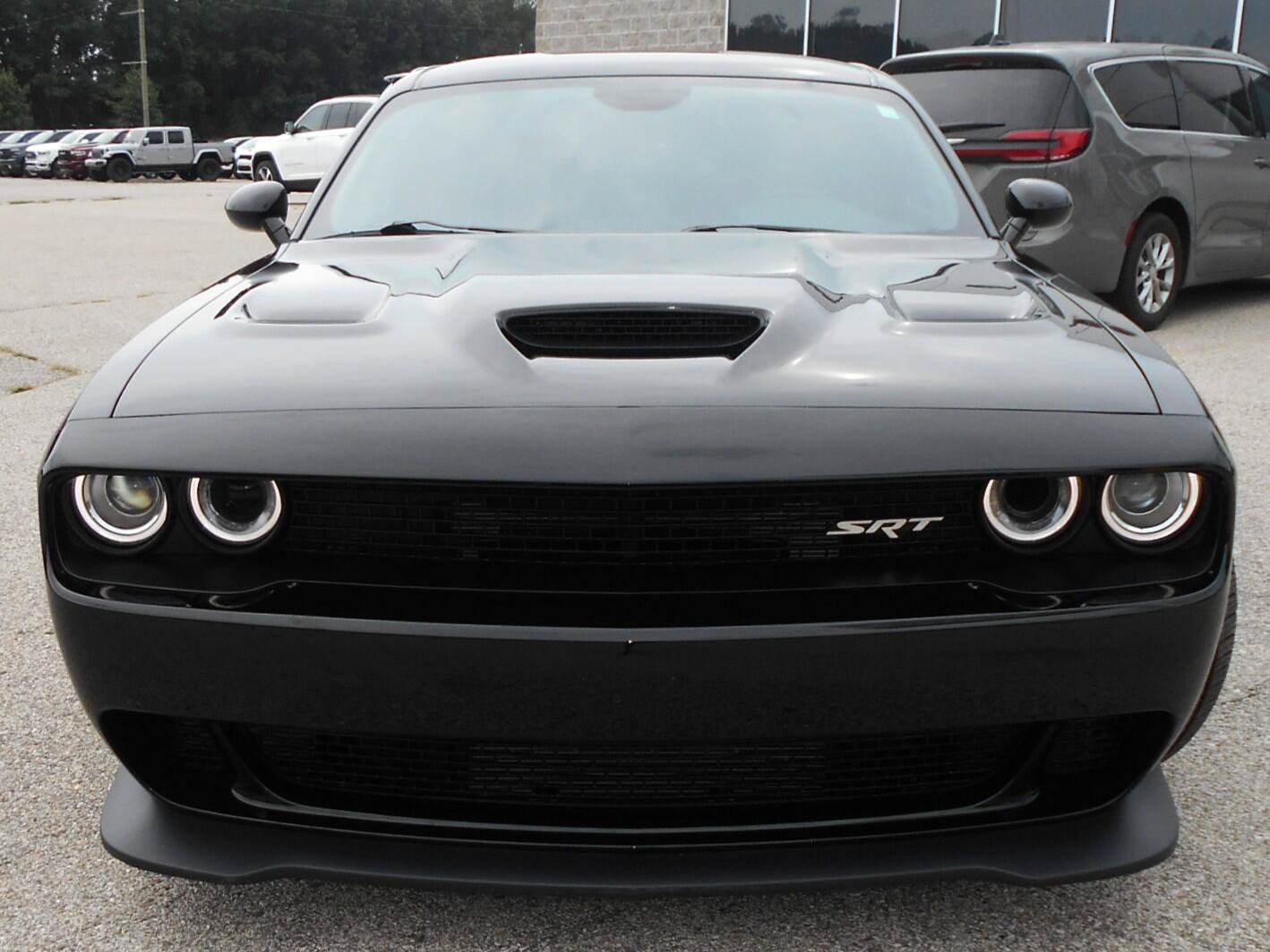 Used 2015 Dodge Challenger SRT Hellcat RWD image 26