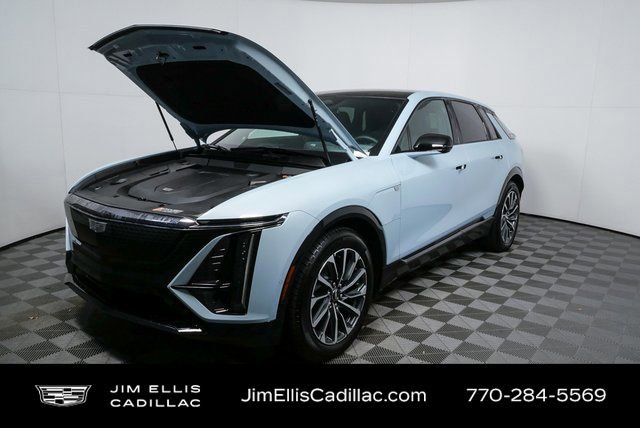 Certified 2024 Cadillac Lyriq Sport w/ LPO, Floor Liner Package image 31