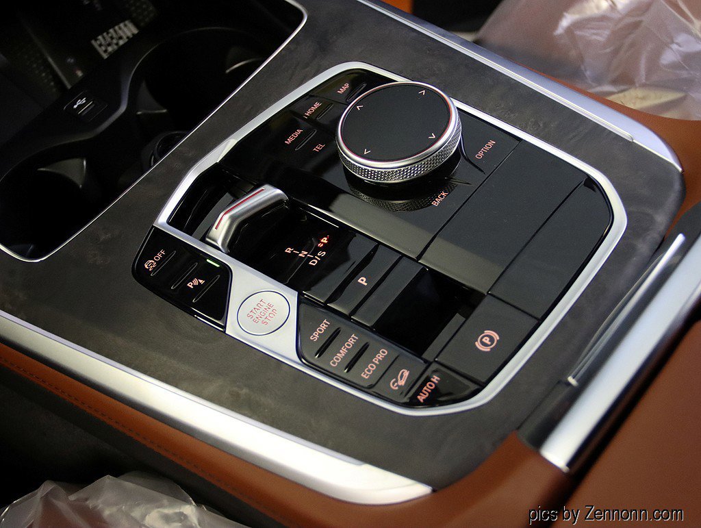 Used 2026 BMW X5 xDrive40i image 15
