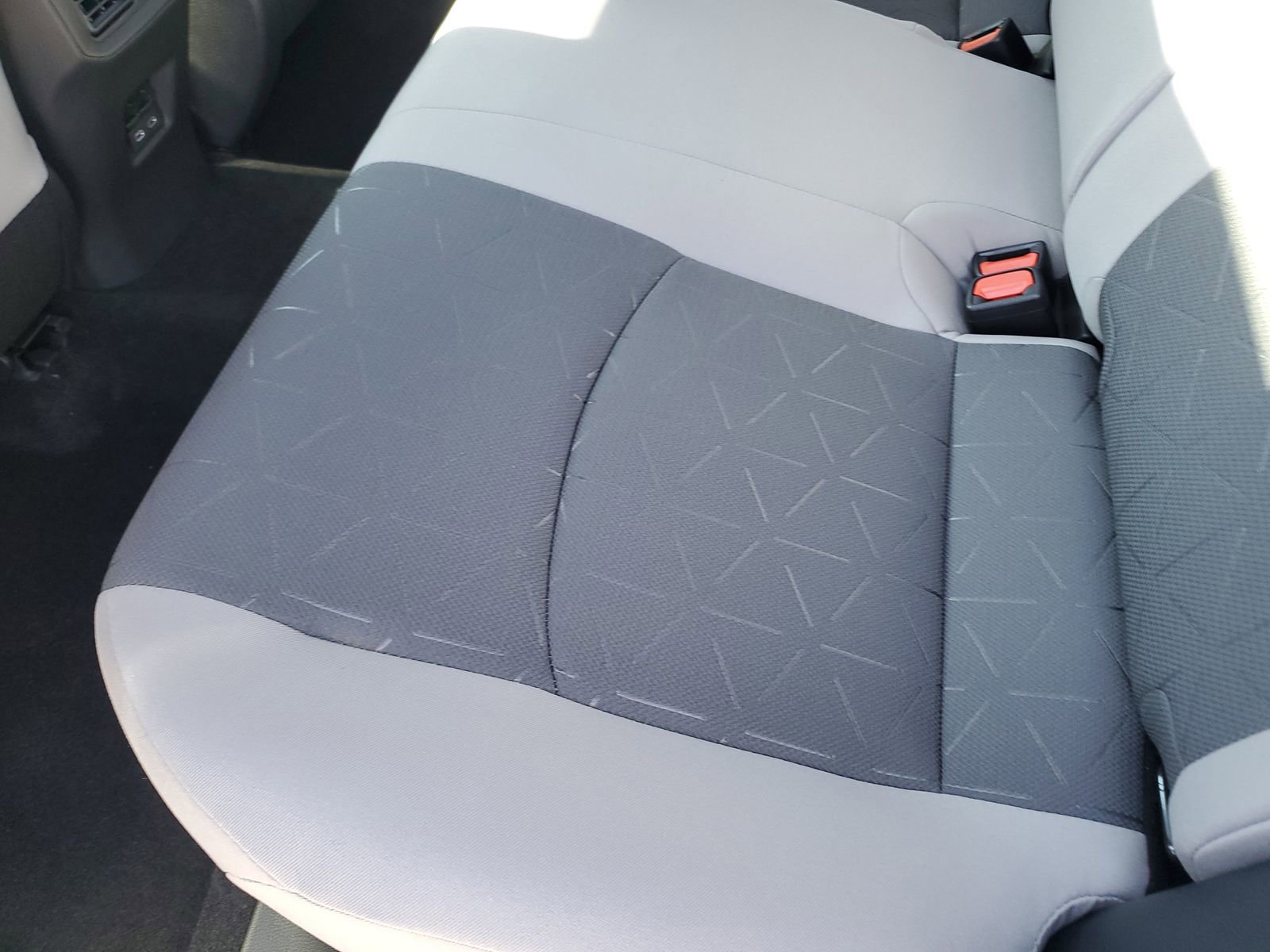 Certified 2025 Toyota RAV4 XLE w/ Convenience Package image 15