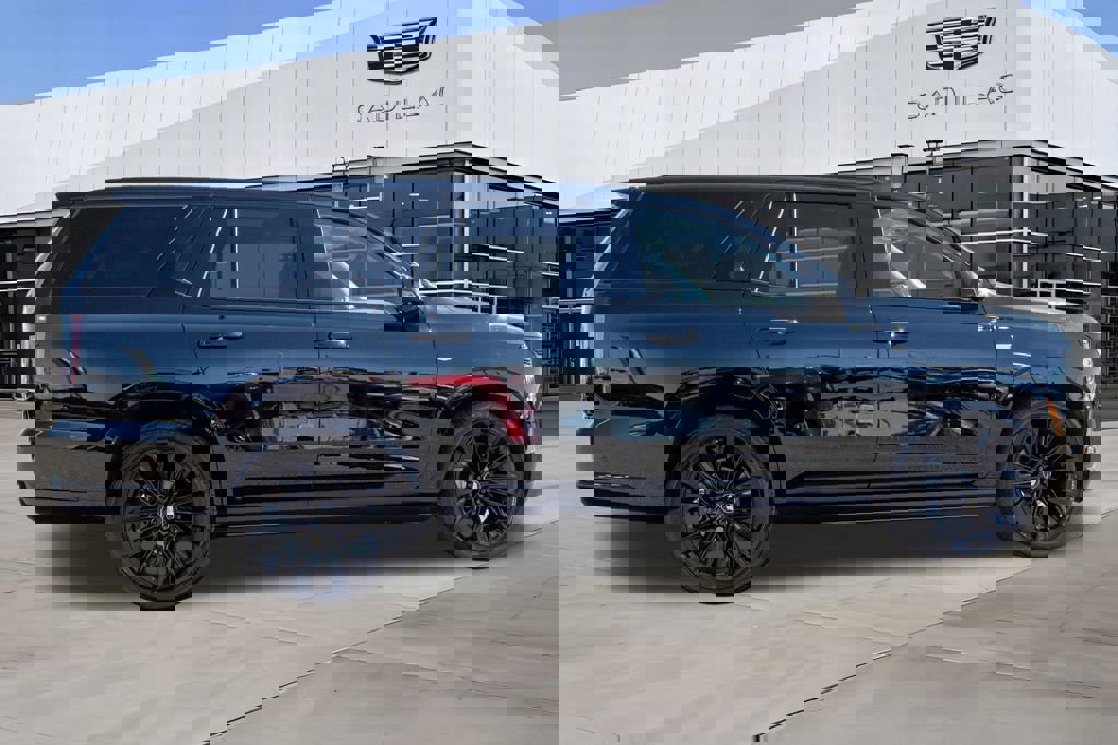 Certified 2025 Cadillac Escalade Sport Platinum w/ LPO, ONYX Package image 12