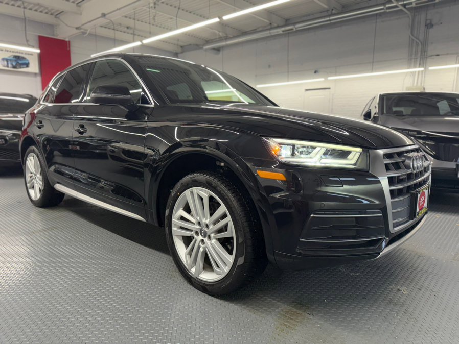 Used 2019 Audi Q5 2.0T Premium Plus w/ Premium Plus Package AWD/4WD image 5