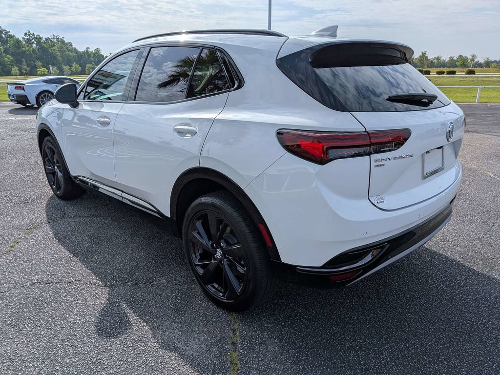 Used 2023 Buick Envision Preferred w/ Sport Touring Package AWD/4WD image 8