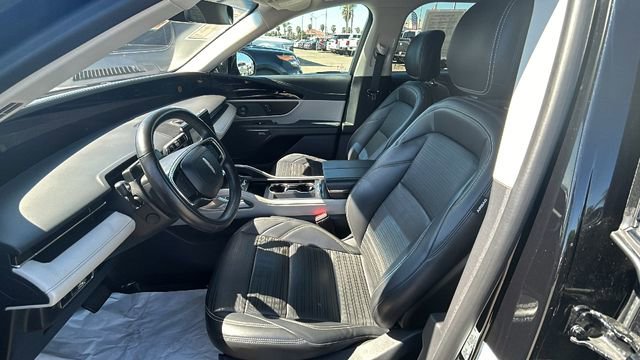 Used 2024 Lincoln Nautilus Reserve w/ Equipment Group 202A image 17