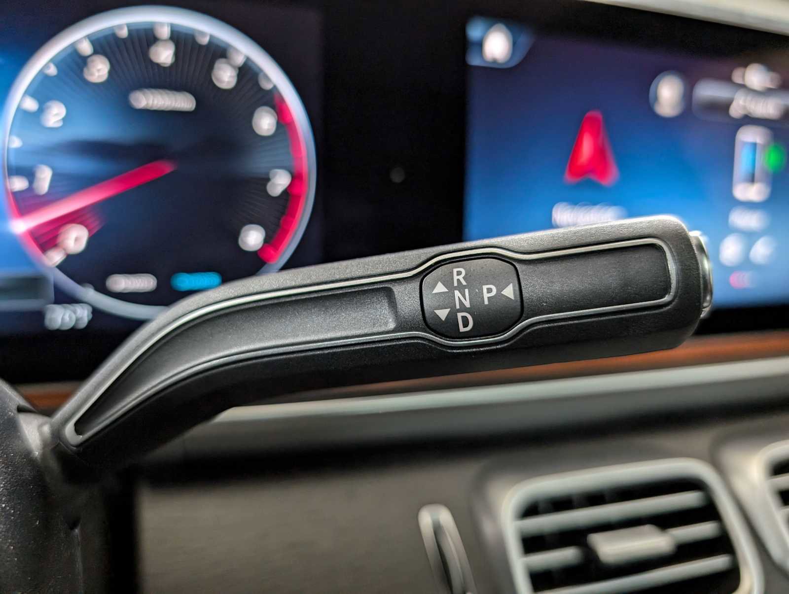 New 2025 Mercedes-Benz GLE 53 AMG 4MATIC Coupe image 30