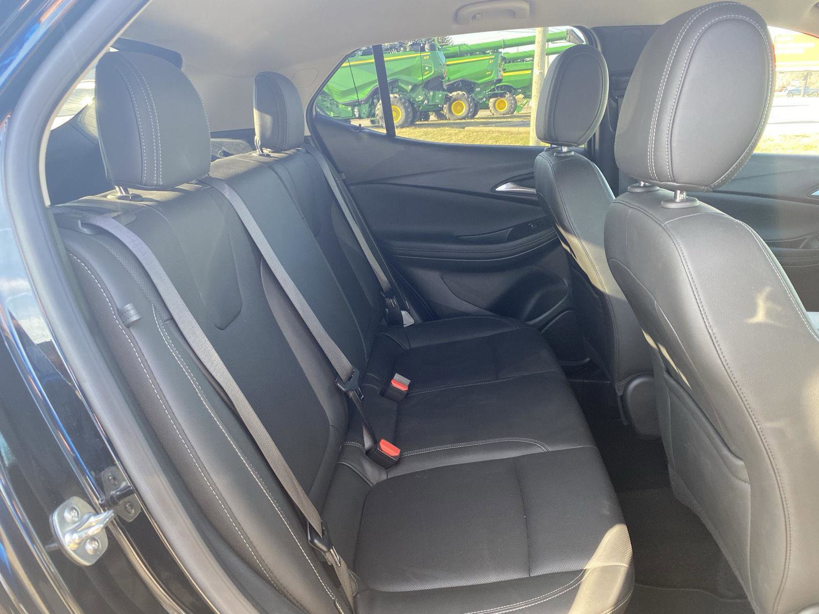 Used 2024 Buick Encore GX Sport Touring image 33