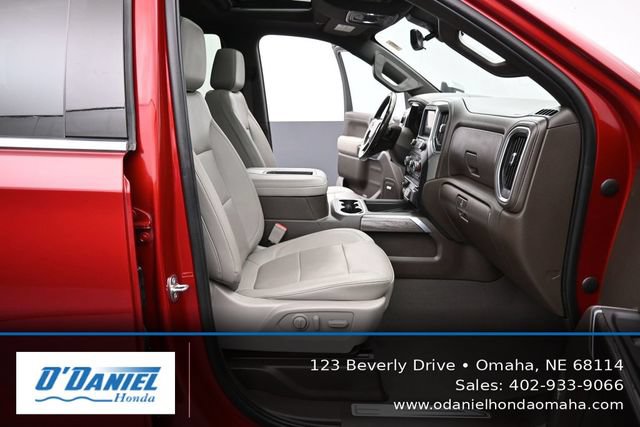 Used 2022 Chevrolet Silverado 1500 LTZ w/ LTZ Premium Package AWD/4WD image 41