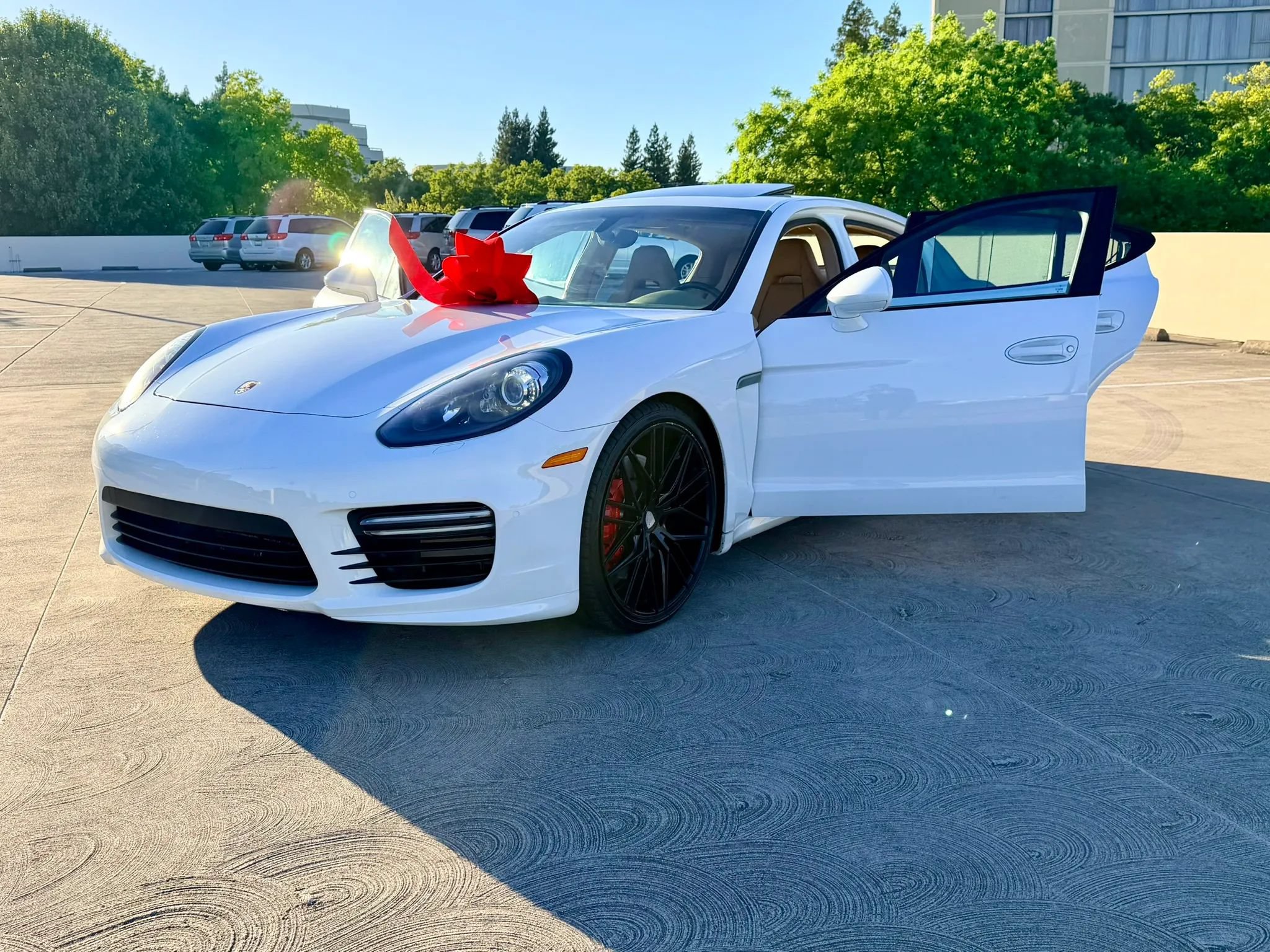 Used 2015 Porsche Panamera GTS AWD/4WD image 89