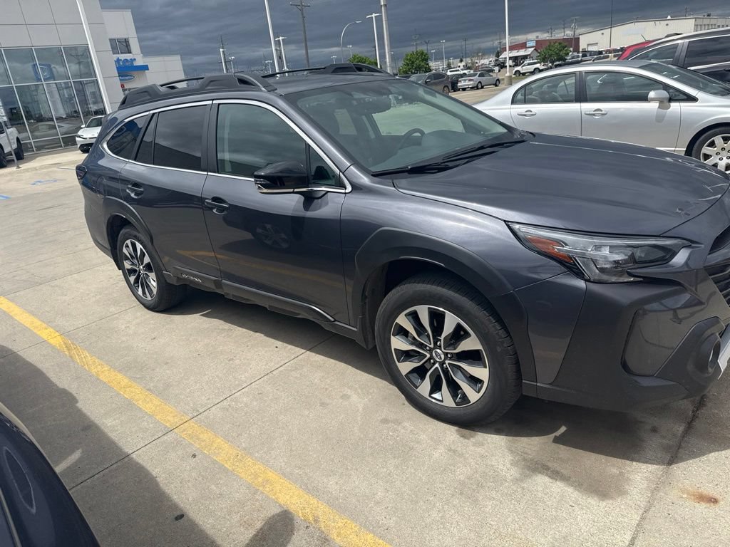Used 2024 Subaru Outback Limited w/ Popular Package #2 AWD/4WD image 2