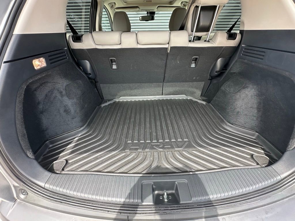 Used 2022 Honda HR-V EX-L image 36