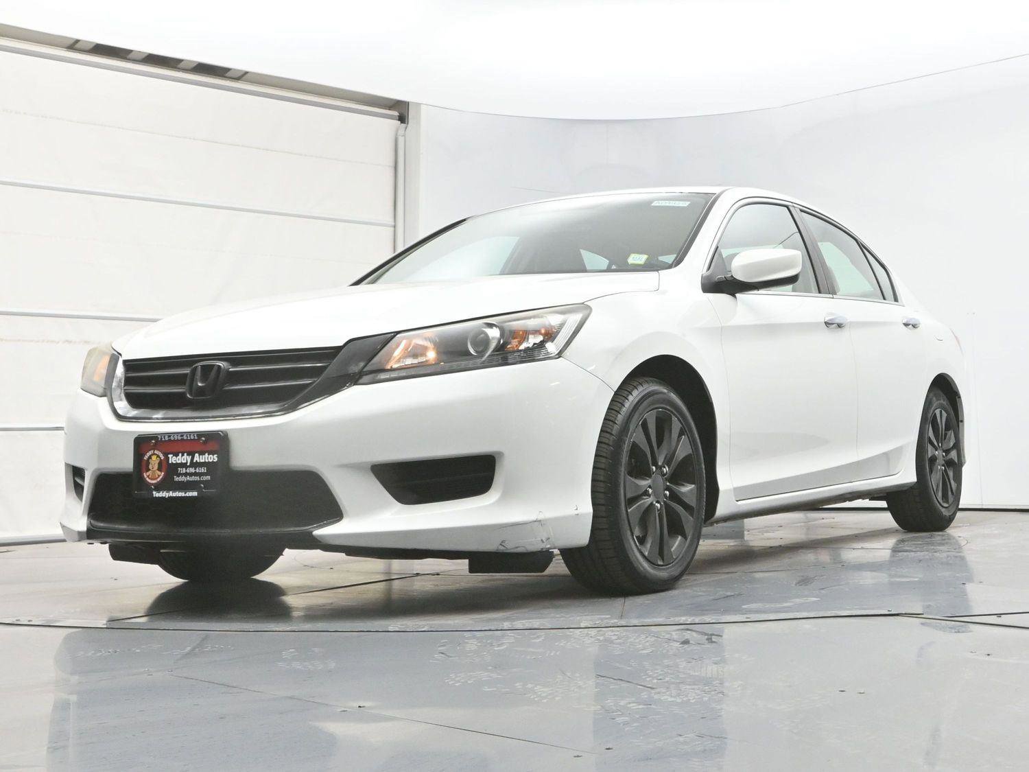 Used 2013 Honda Accord LX image 27