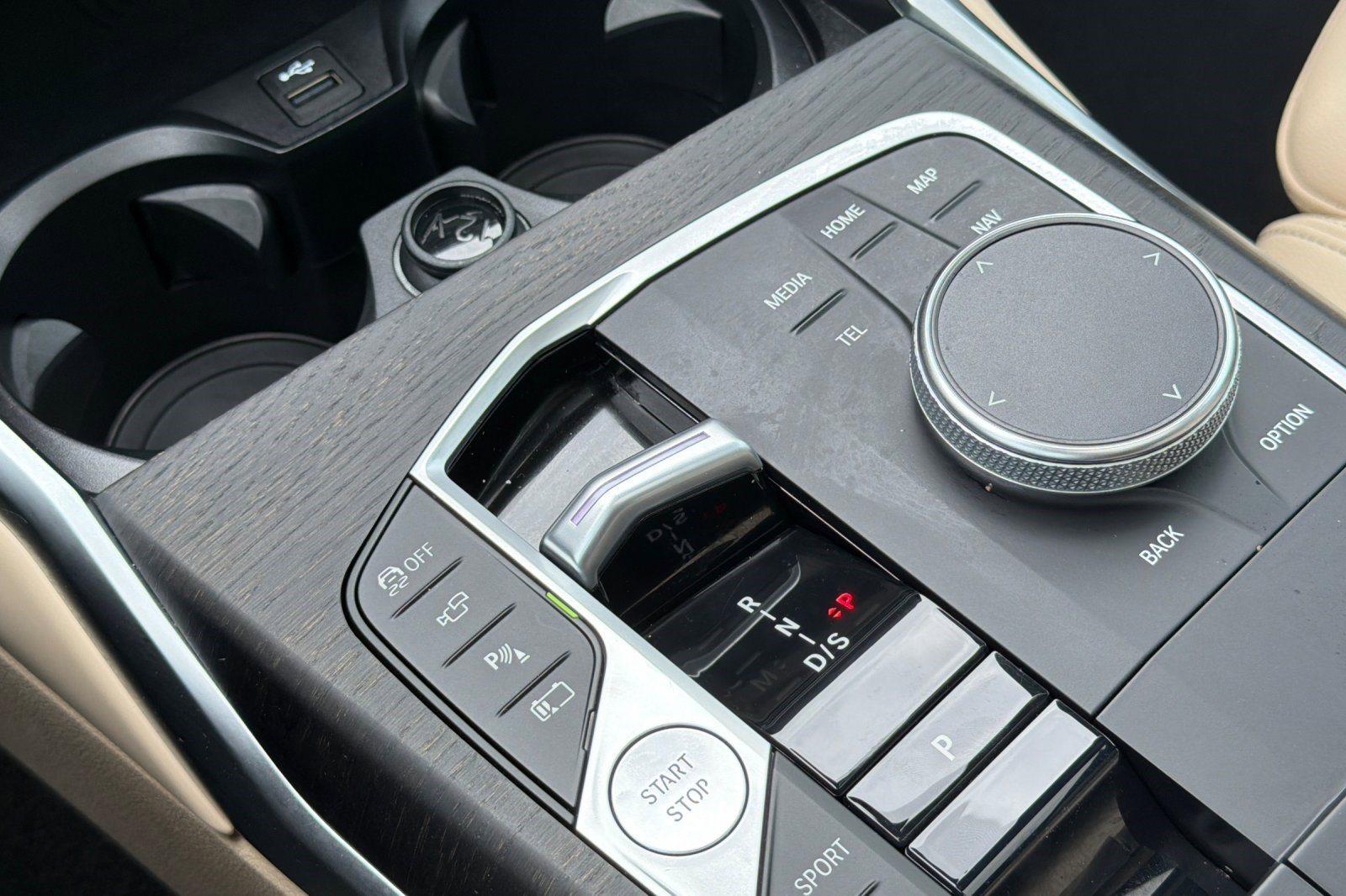 Certified 2023 BMW 330e w/ Parking Assistance Package image 27