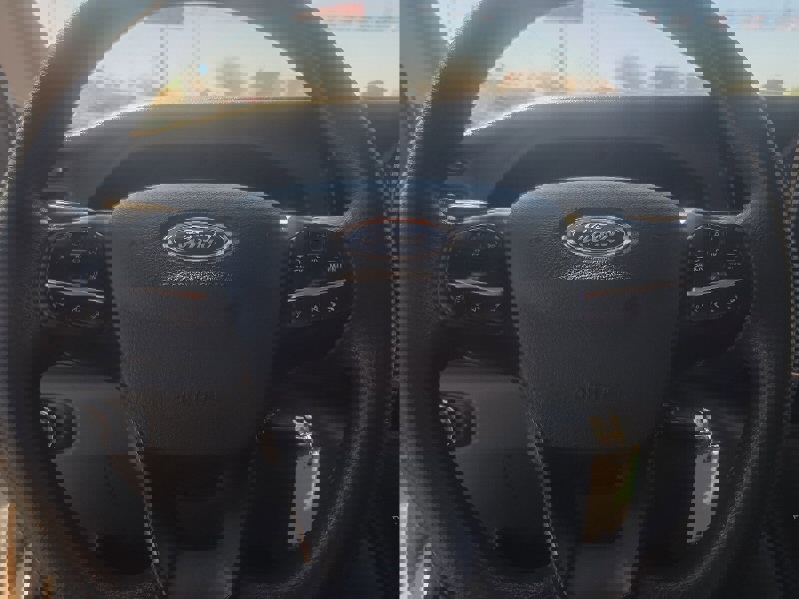 Used 2023 Ford Transit 350 XLT image 12